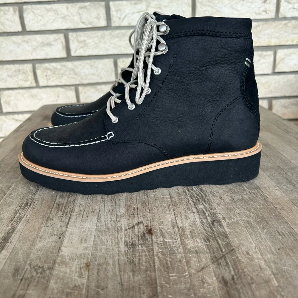 Kodiak Black Leather Boots - Picture 1 of 5